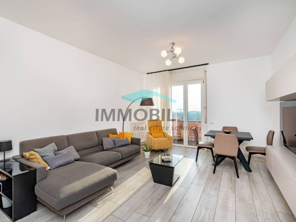 appartamento in vendita a Rovello Porro