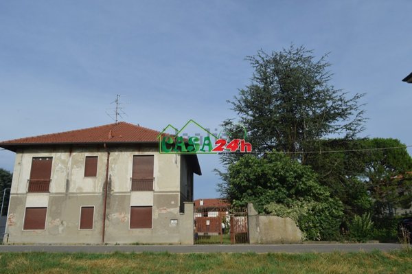 casa indipendente in vendita a Rovello Porro