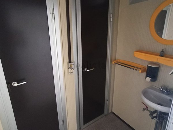 negozio in vendita a Rovello Porro