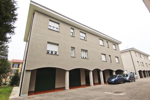 appartamento in vendita a Rovello Porro