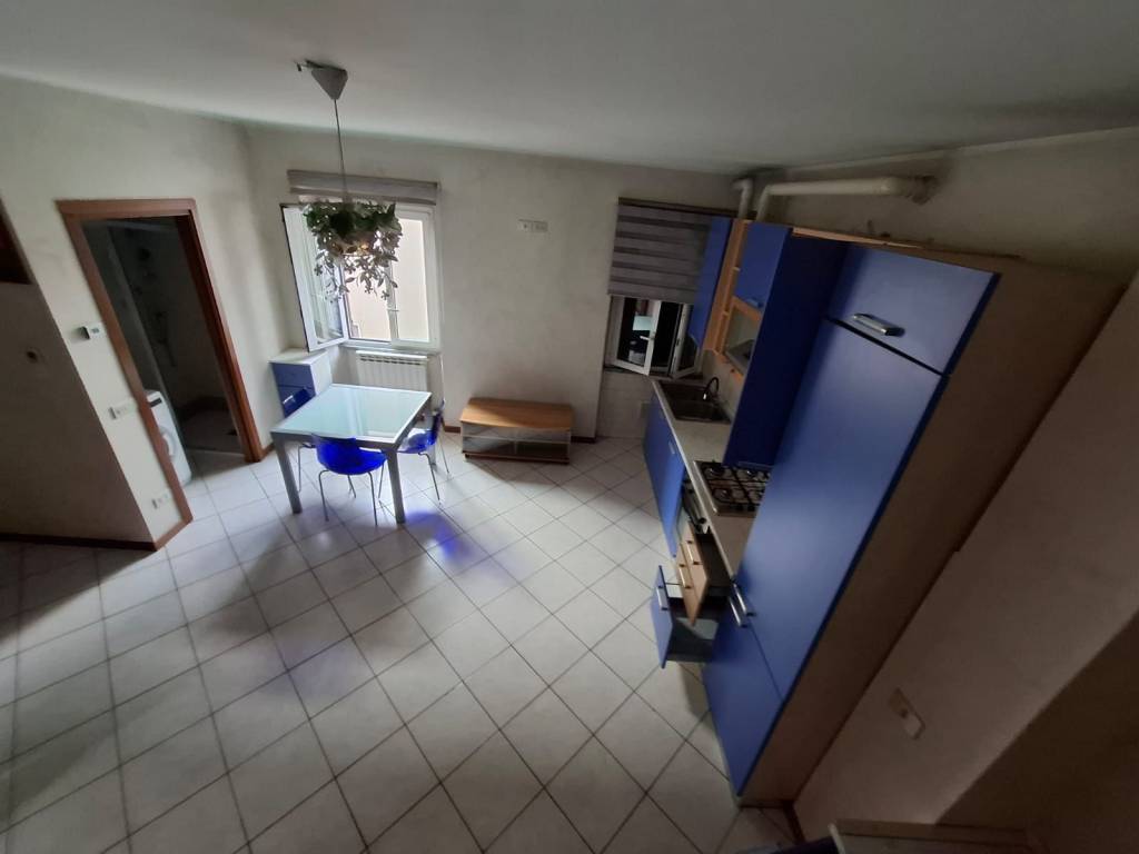 appartamento in vendita a Rovello Porro