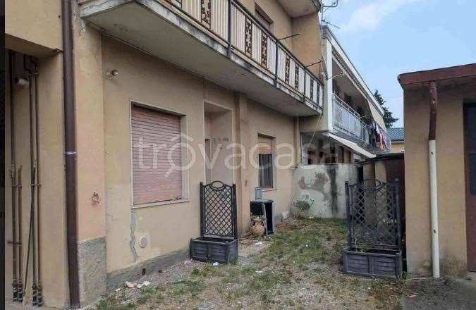 appartamento in vendita a Rovello Porro