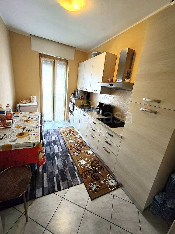 appartamento in vendita a Rovello Porro