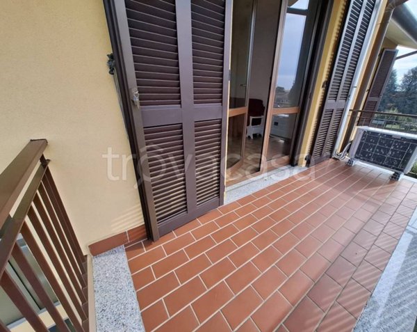 appartamento in vendita a Rovello Porro