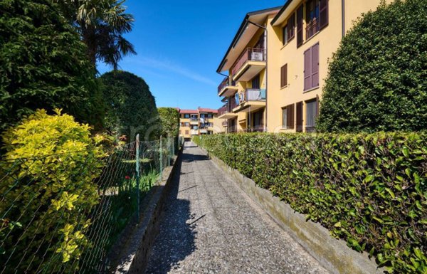 appartamento in vendita a Rovello Porro