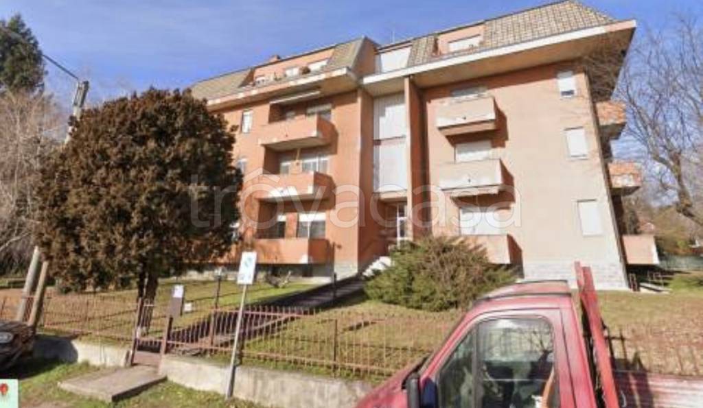 appartamento in vendita a Rovello Porro