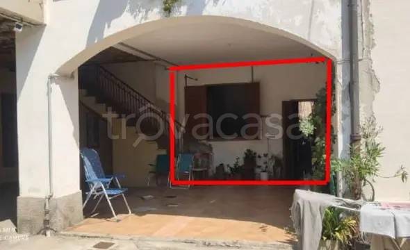 appartamento in vendita a Rovello Porro