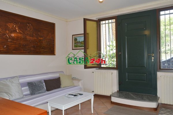 appartamento in vendita a Rovello Porro