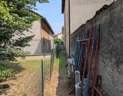 appartamento in vendita a Rovello Porro