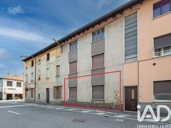 appartamento in vendita a Rovello Porro