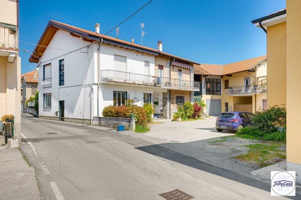 appartamento in vendita a Rovello Porro