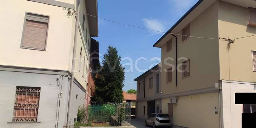 appartamento in vendita a Rovello Porro