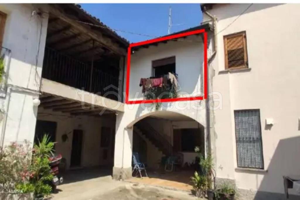 appartamento in vendita a Rovello Porro