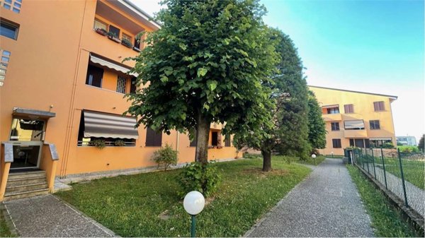 appartamento in vendita a Rovello Porro