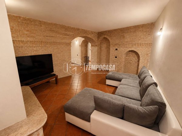 casa indipendente in vendita a Rovello Porro
