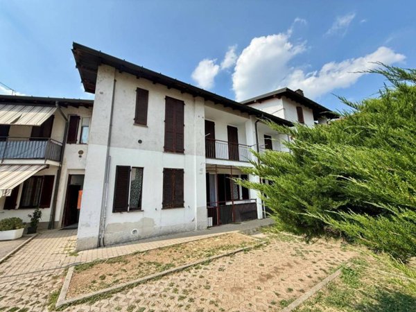 appartamento in vendita a Rovello Porro