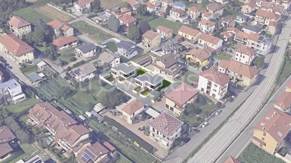 casa indipendente in vendita a Rovello Porro
