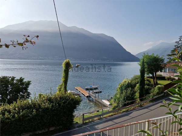 appartamento in vendita a Sala Comacina