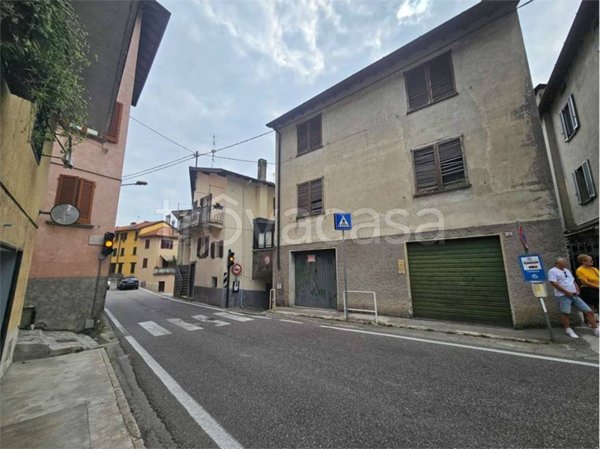 appartamento in vendita a Sala Comacina