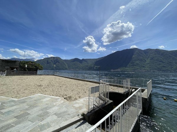 appartamento in vendita a Sala Comacina