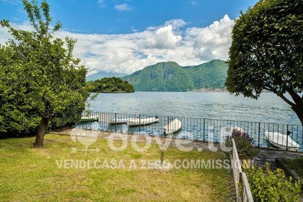 appartamento in vendita a Sala Comacina