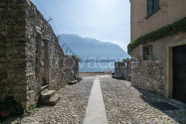 casa indipendente in vendita a Sala Comacina