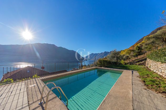 casa indipendente in vendita a Sala Comacina