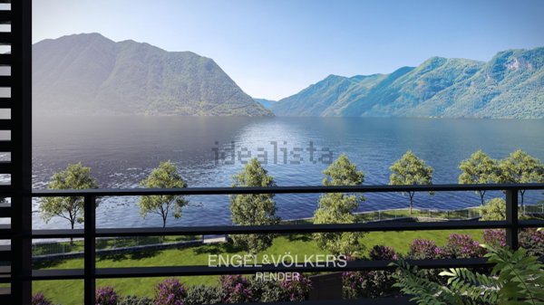 appartamento in vendita a Sala Comacina