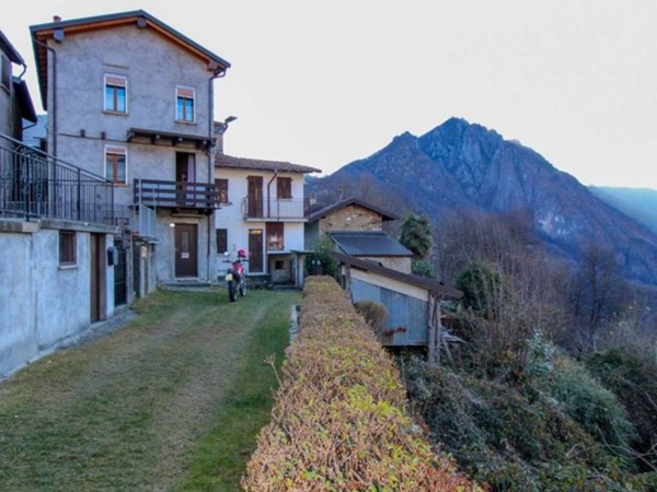 casa indipendente in vendita a San Bartolomeo Val Cavargna