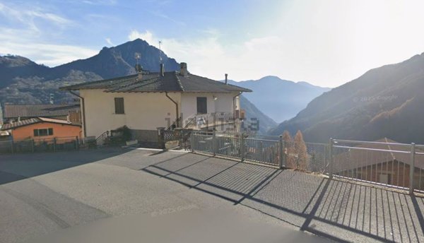 casa indipendente in vendita a San Bartolomeo Val Cavargna