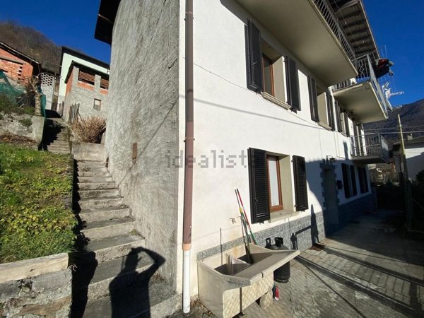 casa semindipendente in vendita a San Bartolomeo Val Cavargna