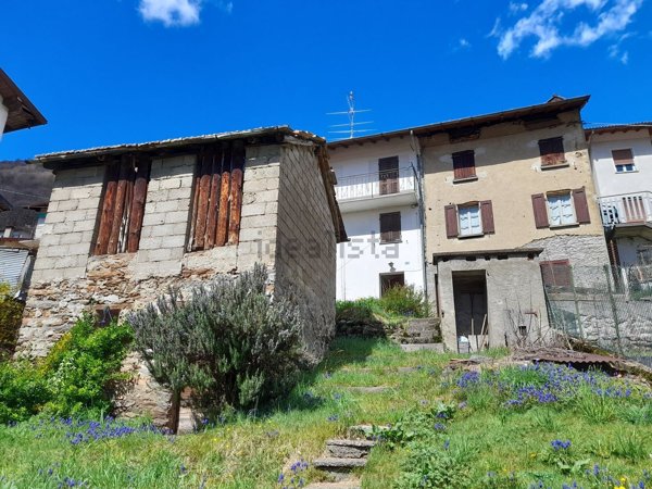 casa indipendente in vendita a San Bartolomeo Val Cavargna