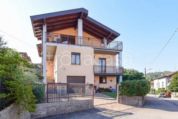 casa indipendente in vendita a San Fermo della Battaglia