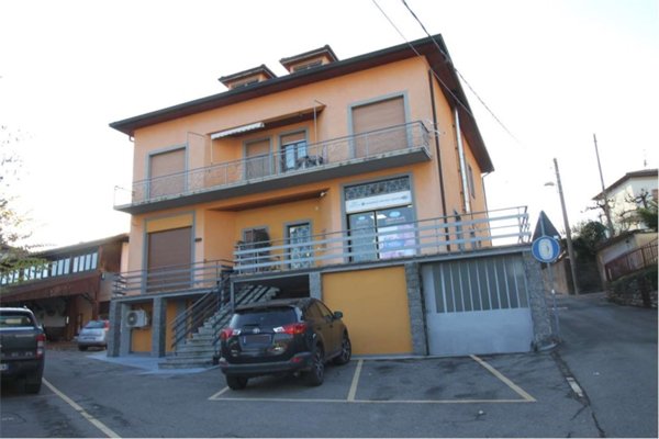 appartamento in vendita a San Fermo della Battaglia in zona Cavallasca