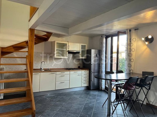 casa indipendente in vendita a San Fermo della Battaglia in zona Cavallasca