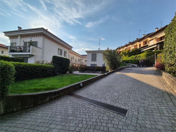 appartamento in vendita a San Fermo della Battaglia