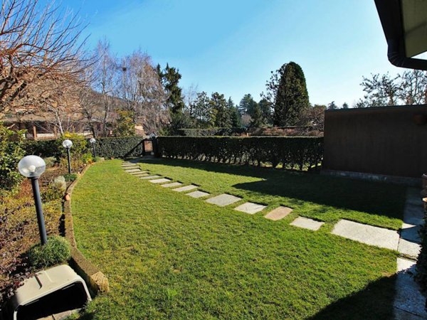 casa indipendente in vendita a San Fermo della Battaglia