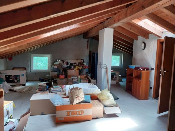casa indipendente in vendita a San Fermo della Battaglia