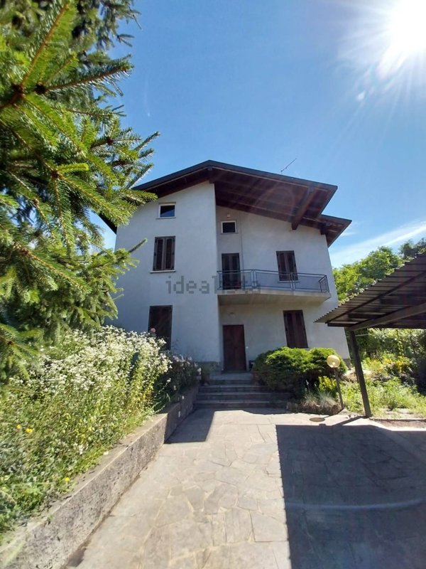 casa indipendente in vendita a San Fermo della Battaglia