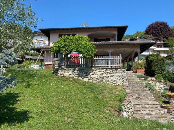 casa indipendente in vendita a San Fermo della Battaglia