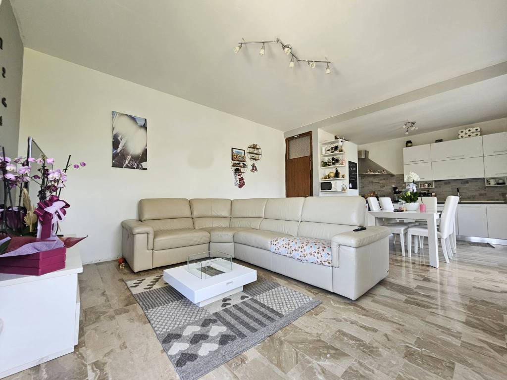appartamento in vendita a San Fermo della Battaglia