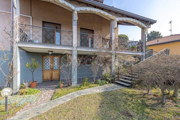 casa indipendente in vendita a San Fermo della Battaglia