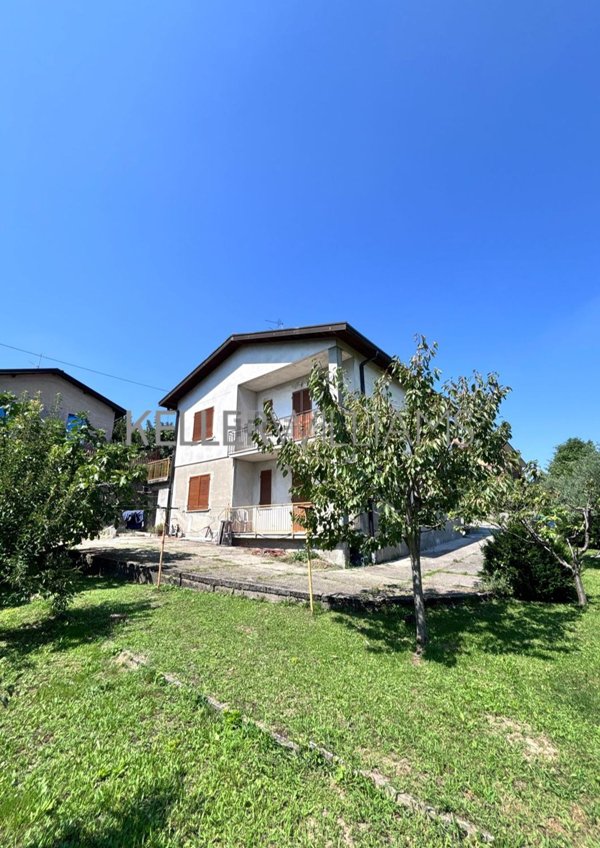 casa indipendente in vendita a San Fermo della Battaglia
