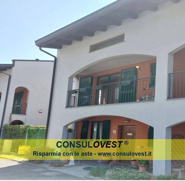 casa indipendente in vendita a San Fermo della Battaglia