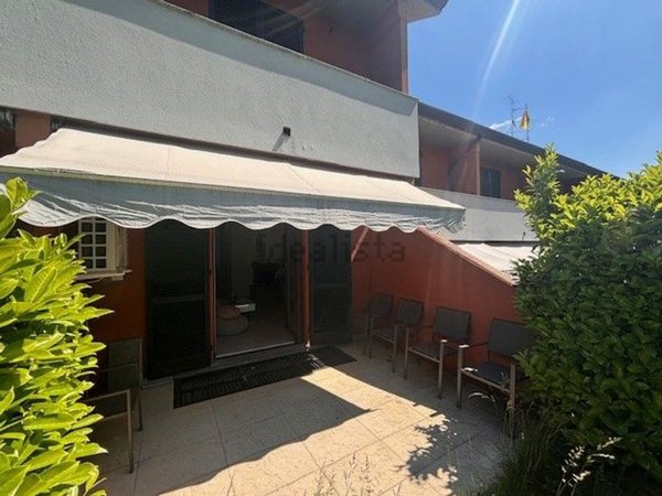 casa indipendente in vendita a San Fermo della Battaglia