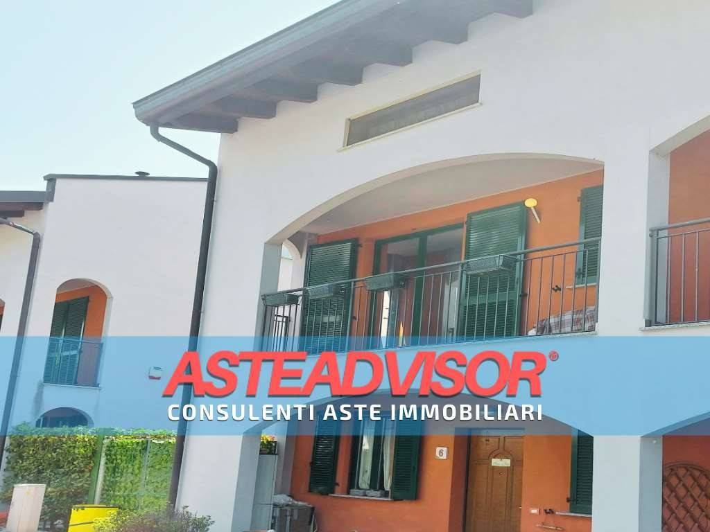 casa indipendente in vendita a San Fermo della Battaglia