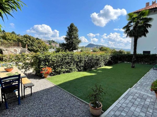 appartamento in vendita a San Fermo della Battaglia in zona Cavallasca