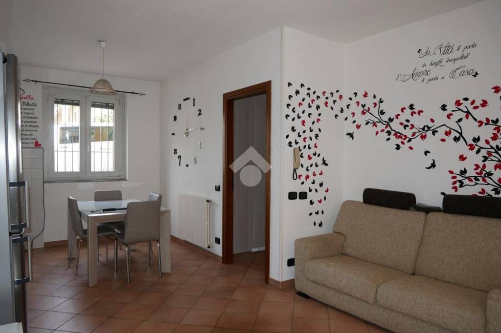 appartamento in vendita a San Fermo della Battaglia in zona Cavallasca