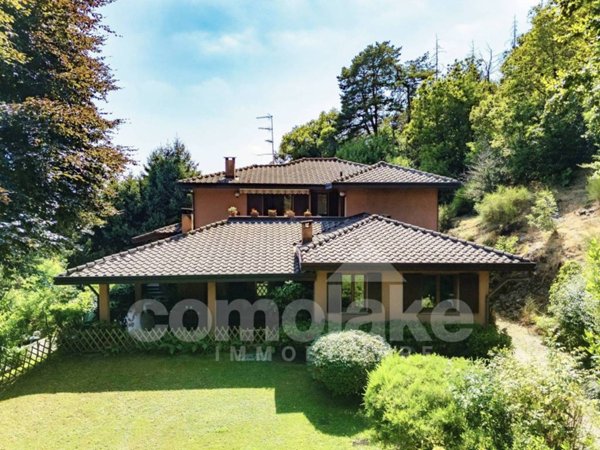 casa indipendente in vendita a San Fermo della Battaglia