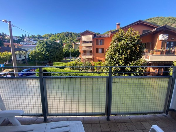 appartamento in vendita a San Fermo della Battaglia in zona Cavallasca